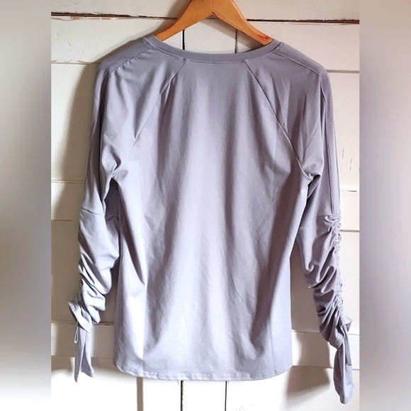 Fabletics Women's Cashel Adjustable Long Sleeve Grey Activewear Top | Large - Picture 8 of 9